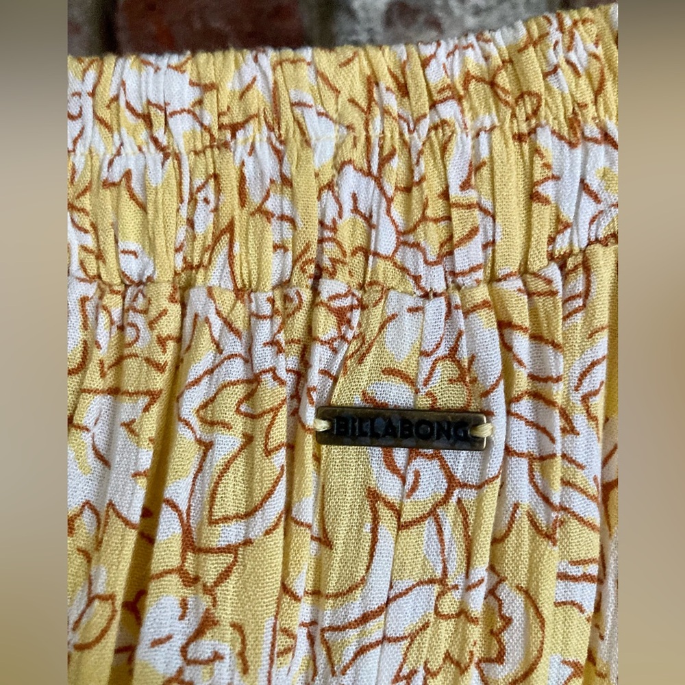 Billabong Capri Skies Yellow Floral Tie-Waist Split Tulip Leg Pants Boho Beach - Picture 12 of 16